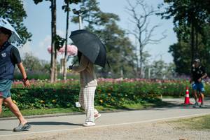 BIB: 
                            <button type="button" onclick="openModal(27613869)" class="btn btn-primary btn-sm float-right btn-popup" data-toggle="modal" data-target=".modal-high-quality">
                        <i class="fas fa-shopping-cart"></i> Add to Cart
                    </button>
                                            <button type="button" onclick="isThisMe(27613869, true)" class="btn btn-success btn-sm float-right btn-popup btn-isme hidden" data-toggle="tooltip" data-placement="bottom" title="นี่คือรูปของคุณใช่ไหม คลิกที่นี่เพื่อเอาเข้าอัลบั้ม">
                        <i class="fas fa-plus"></i> Add to album
                    </button>
                    <button type="button" onclick="isThisMe(27613869, false)" class="btn btn-warning btn-sm float-right btn-popup btn-isnotme hidden">
                        <i class="fas fa-ban"></i> Remove from album
                    </button>